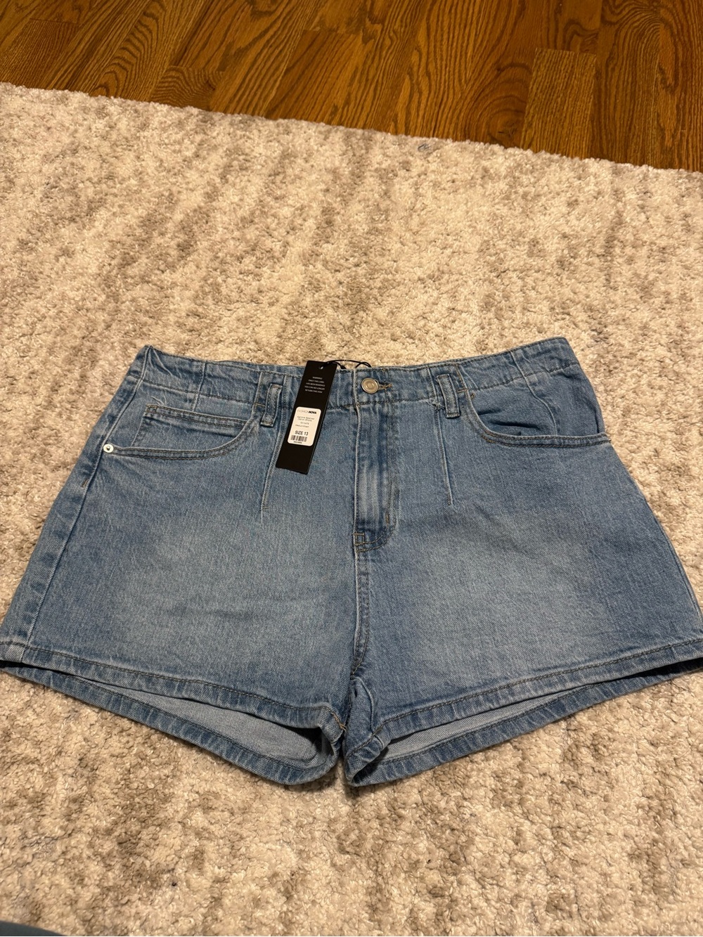 NWT High-Rise Denim Shorts - Light Blue